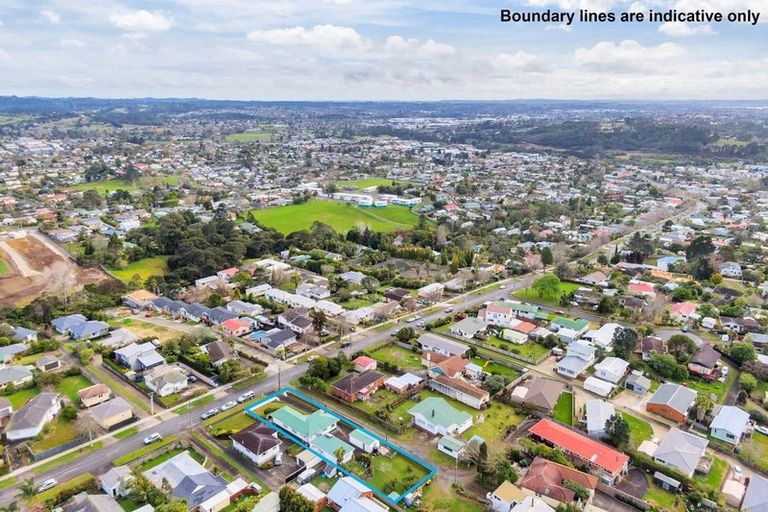 Photo of property in 116 Woodglen Road, Glen Eden, Auckland, 0602