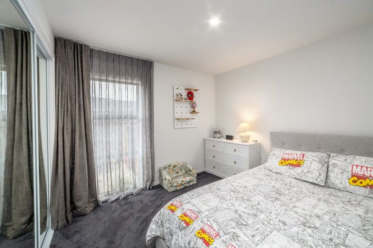 Photo of property in 16 Fantail Avenue, Carterton, 5713