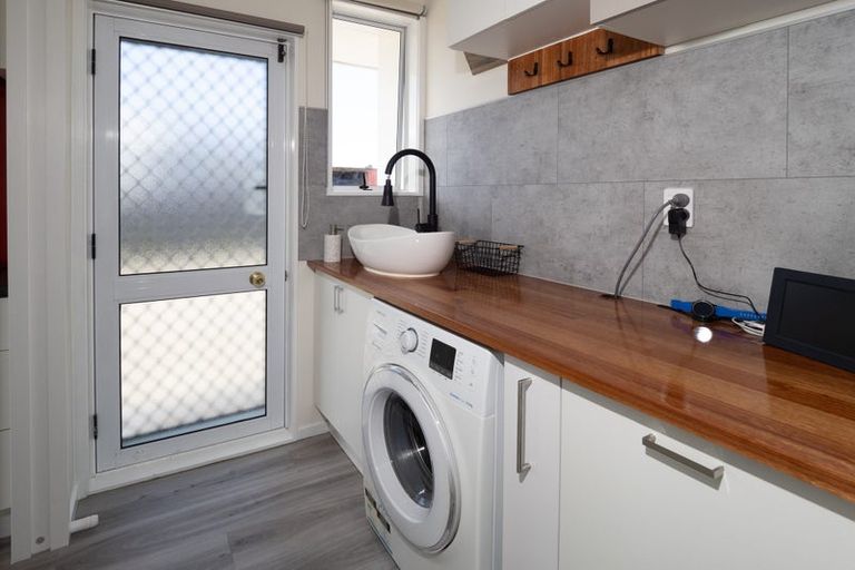 Photo of property in 24 Rakaia Terrace, Rakaia, 7710