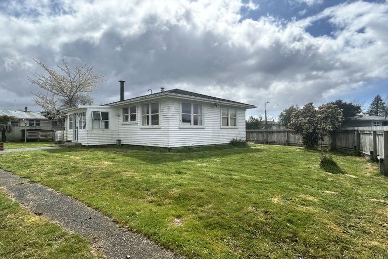 Photo of property in 7 Poihaere Street, Turangi, 3334
