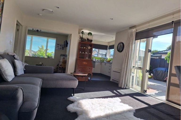 Photo of property in 38m English Street, Sockburn, Christchurch, 8042