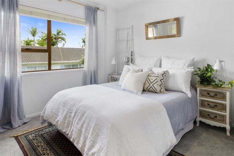 Photo of property in 3/57 Lake Road, Devonport, Auckland, 0624