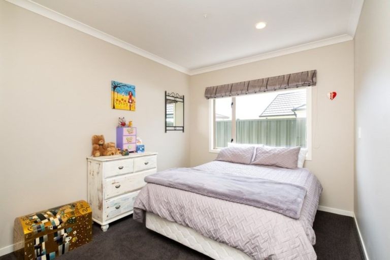Photo of property in 3 Pinotage Drive, Greenmeadows, Napier, 4112