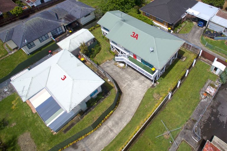 Photo of property in 3 Waterview Road West, Takanini, 2112