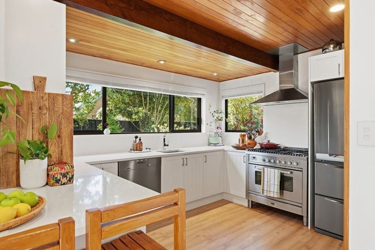 Photo of property in 1 Clotilda Place, Bishopdale, Christchurch, 8053