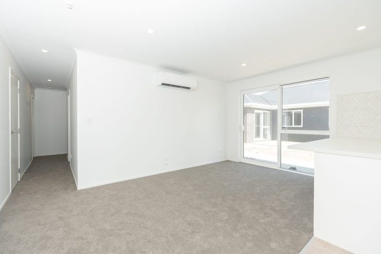 Photo of property in 2c Mullane Street, Hillcrest, Hamilton, 3216