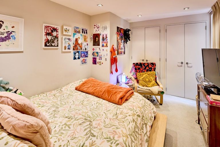 Photo of property in Piermont Apartments, 4e/82 Cable Street, Te Aro, Wellington, 6011