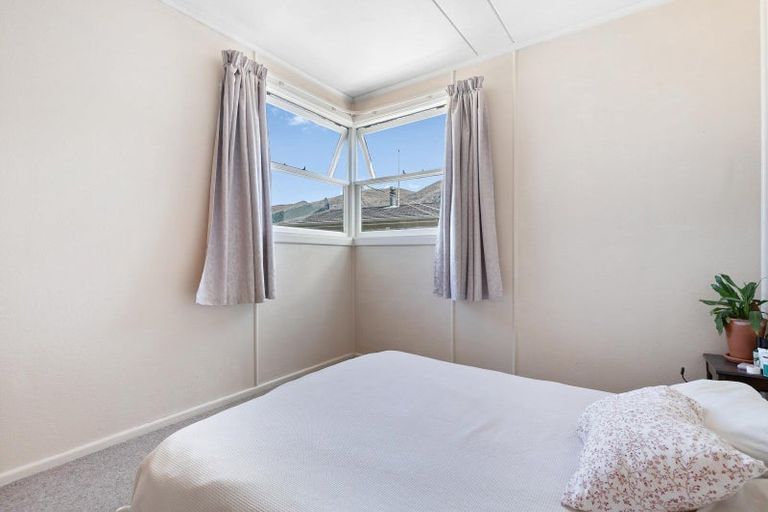 Photo of property in 17 Stewart Street, Frankton, Queenstown, 9300