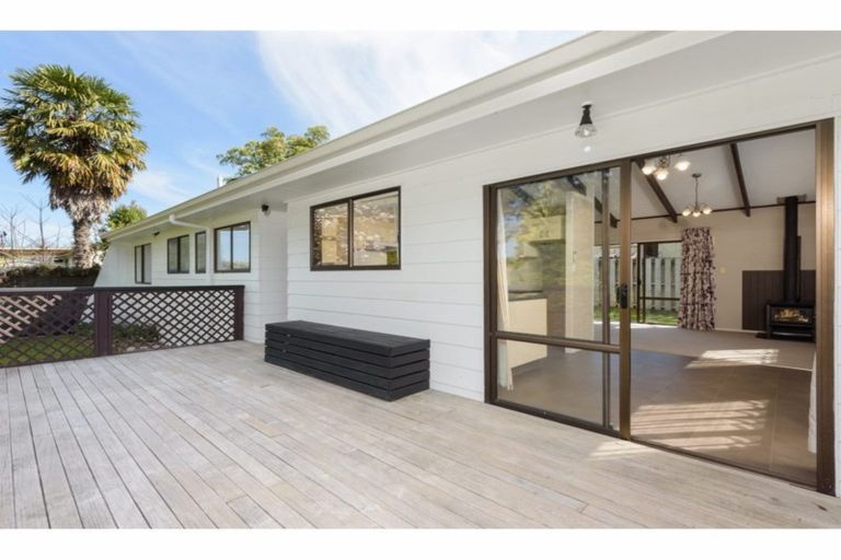 Photo of property in 136 Ohauiti Road, Hairini, Tauranga, 3112