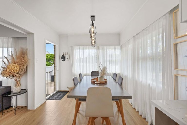 Photo of property in 1/6a Abercrombie Street, Howick, Auckland, 2014