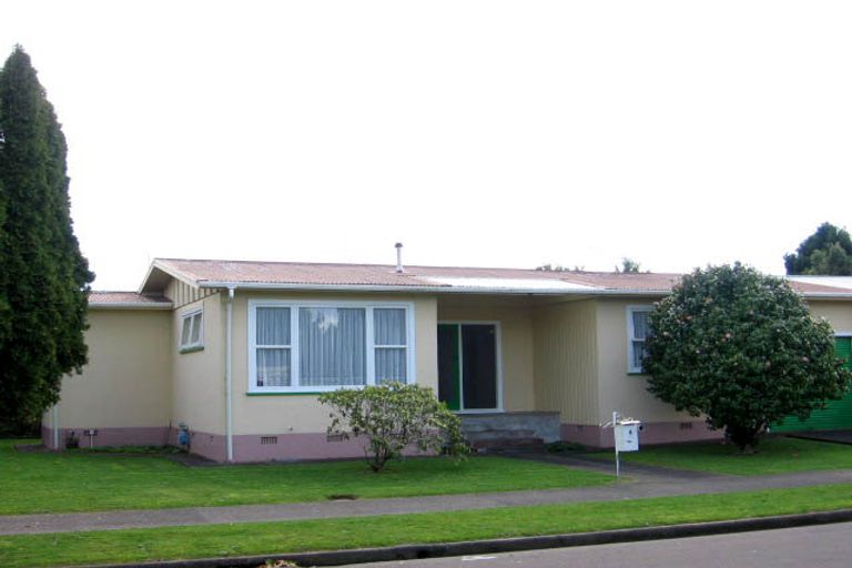 Photo of property in 4 Hartley Place, Awapuni, Palmerston North, 4412