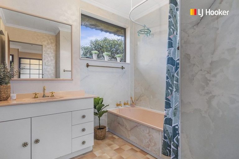 Photo of property in 18 Dunrobin Street, Waverley, Dunedin, 9013