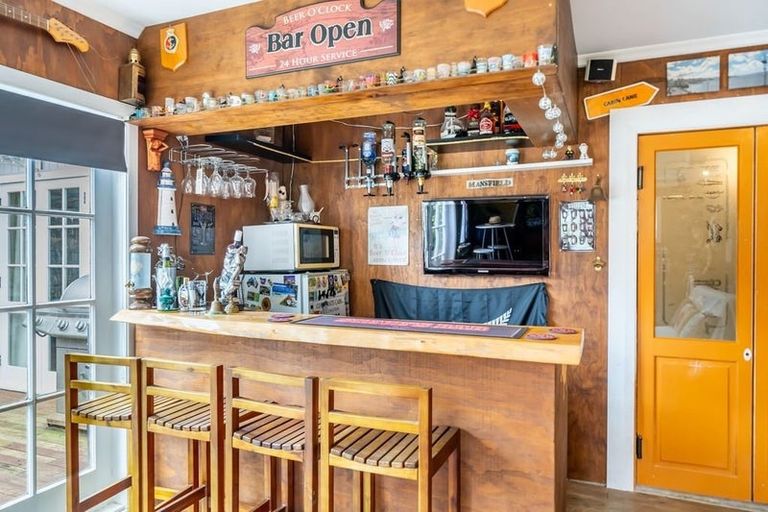 Photo of property in 4 Cabin Lane, Whitby, Porirua, 5024