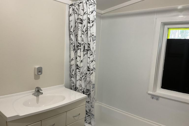 Photo of property in 3132 Kaipara Coast Highway, Glorit, Warkworth, 0984