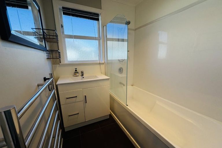 Photo of property in 11 Byron Street, Trentham, Upper Hutt, 5018