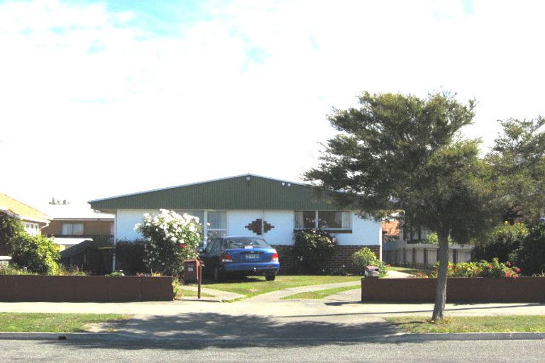 Photo of property in 1/53 Marston Road, Kensington, Timaru, 7910