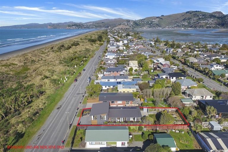 Photo of property in 517 Marine Parade, South New Brighton, Christchurch, 8062