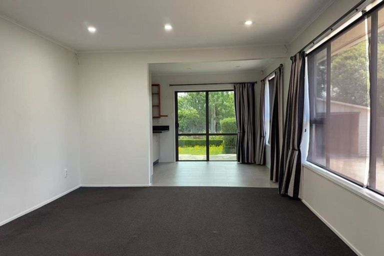 Photo of property in 37 Flower Street, Bryndwr, Christchurch, 8053