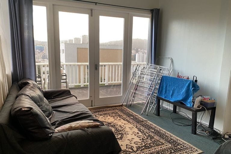Photo of property in 16 Austin Street, Mount Victoria, Wellington, 6011