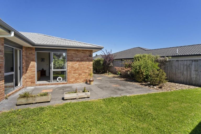 Photo of property in 28 Sue Avenue, Otaki, 5512