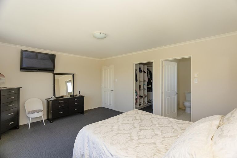 Photo of property in 22 North Ridge Drive, Oamaru North, Oamaru, 9400