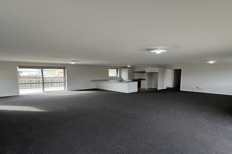 Photo of property in 7b Newland Grove, Henderson, Auckland, 0610