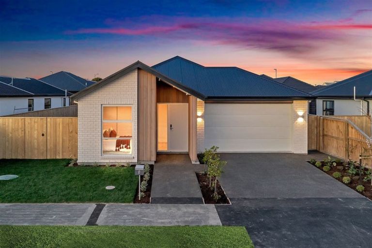 Photo of property in 17 Cork Street, Halswell, Christchurch, 8025