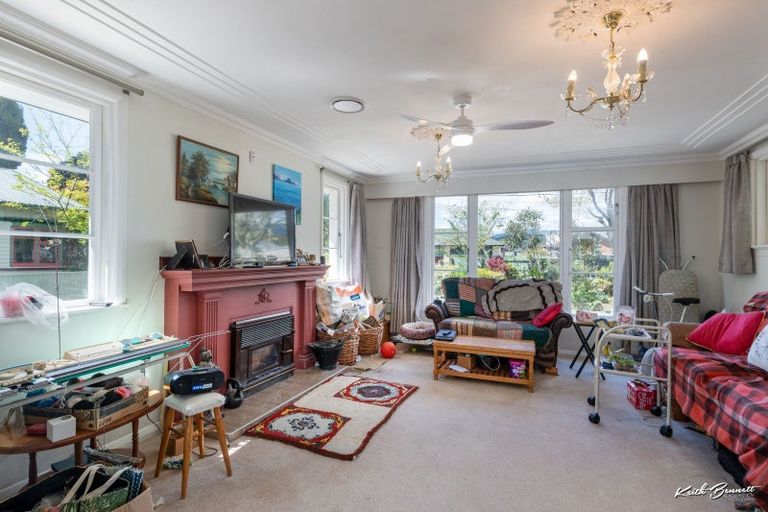 Photo of property in 27 King Street, Ebdentown, Upper Hutt, 5018