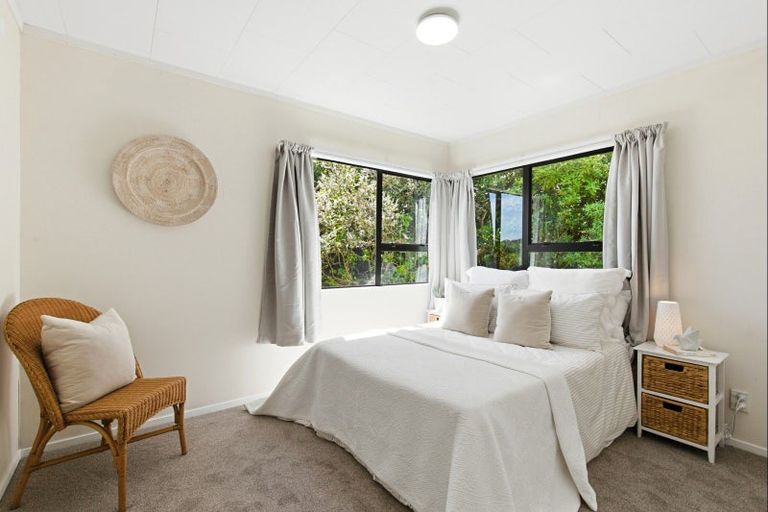 Photo of property in 115 Montgomery Avenue, Karori, Wellington, 6012