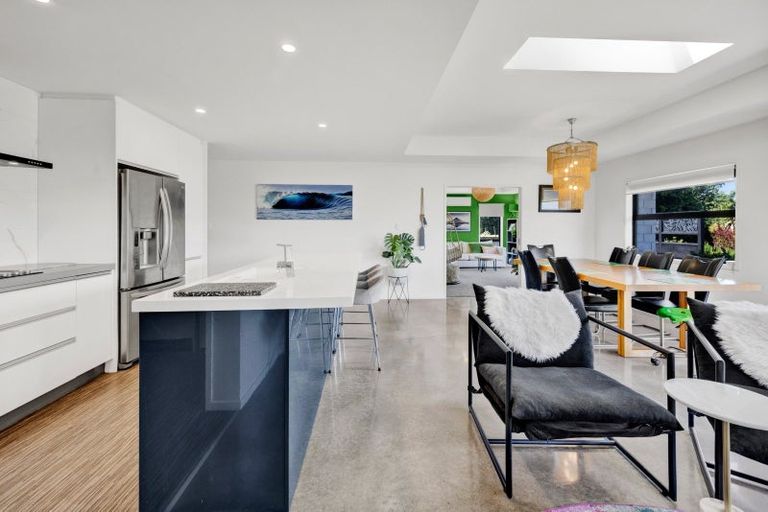 Photo of property in 6 Aytoun Street, Opunake, 4616