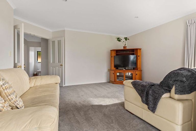 Photo of property in 39 Aldona Place, Fairview Downs, Hamilton, 3214