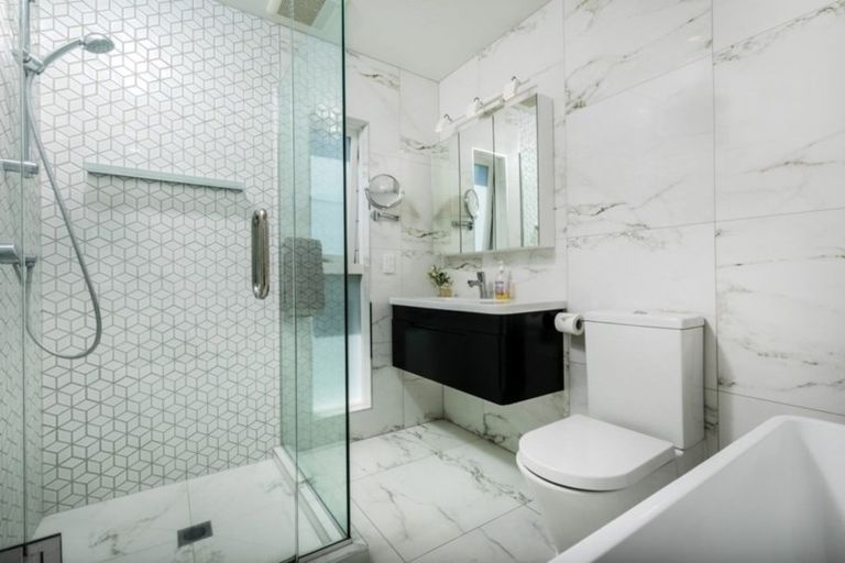 Photo of property in 1/7 Macky Avenue, Devonport, Auckland, 0624