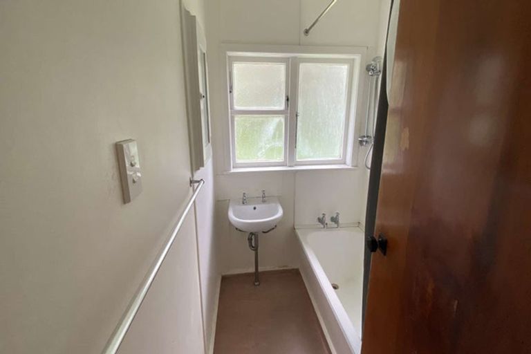 Photo of property in 62-64 Hampshire Street, Cannons Creek, Porirua, 5024