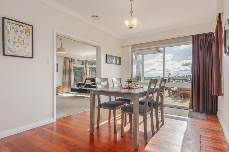 Photo of property in 1255 Tennent Drive, Linton, Palmerston North, 4472