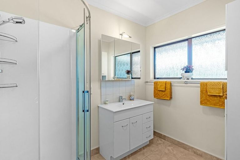 Photo of property in 59 Belvedere Avenue, Waikanae, 5036