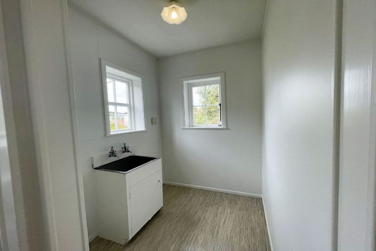 Photo of property in 145a Onslow Road, Khandallah, Wellington, 6035
