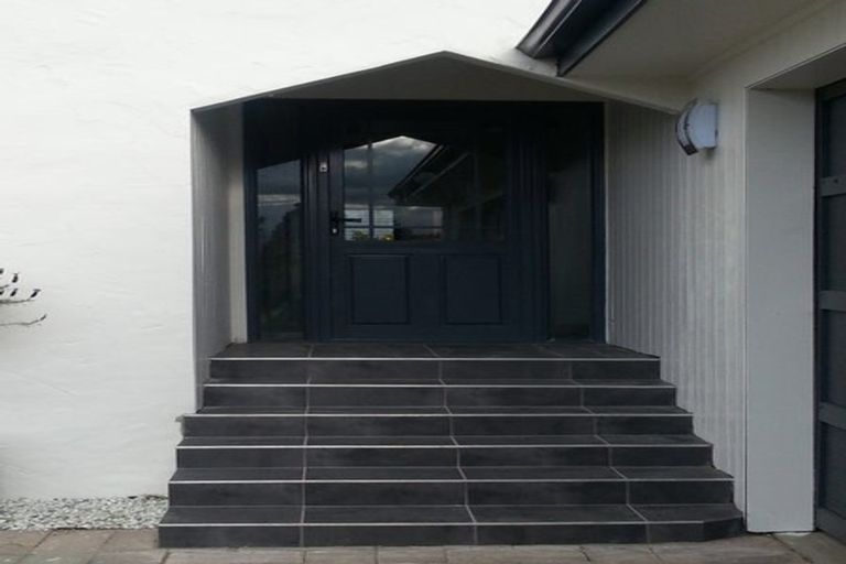 Photo of property in 11 Glencoe Place, Nawton, Hamilton, 3200