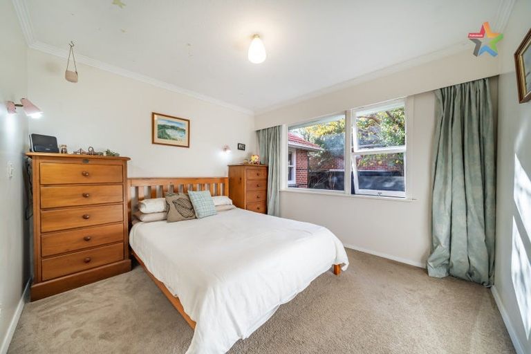 Photo of property in 46 Whirinaki Crescent, Heretaunga, Upper Hutt, 5018