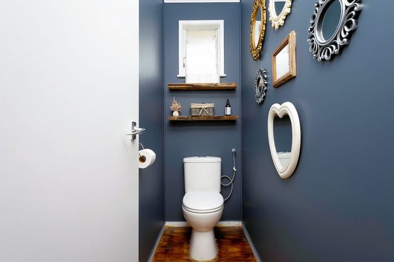 Photo of property in 60 Helena Street, Massey, Auckland, 0614