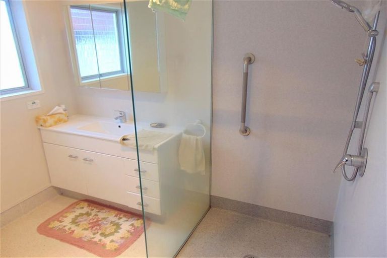 Photo of property in 25 Bristol Street, Tamatea, Napier, 4112