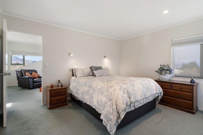 Photo of property in 33 Kahurangi Drive, Rangatira Park, Taupo, 3330