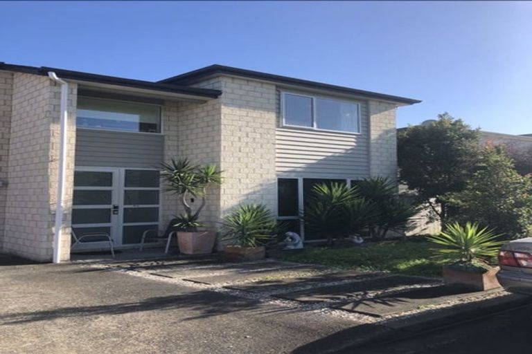 Photo of property in 21a Stamford Crescent, Flat Bush, Auckland, 2019