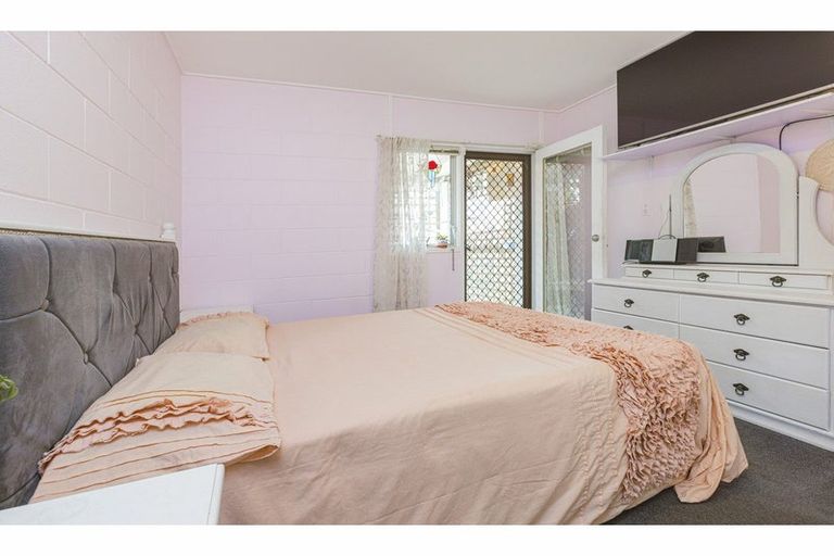 Photo of property in 3/26 Airfield Road, Takanini, 2112