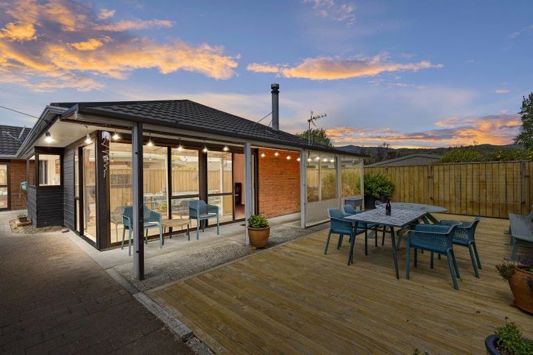 Photo of property in 19 Memphis Grove, Totara Park, Upper Hutt, 5018