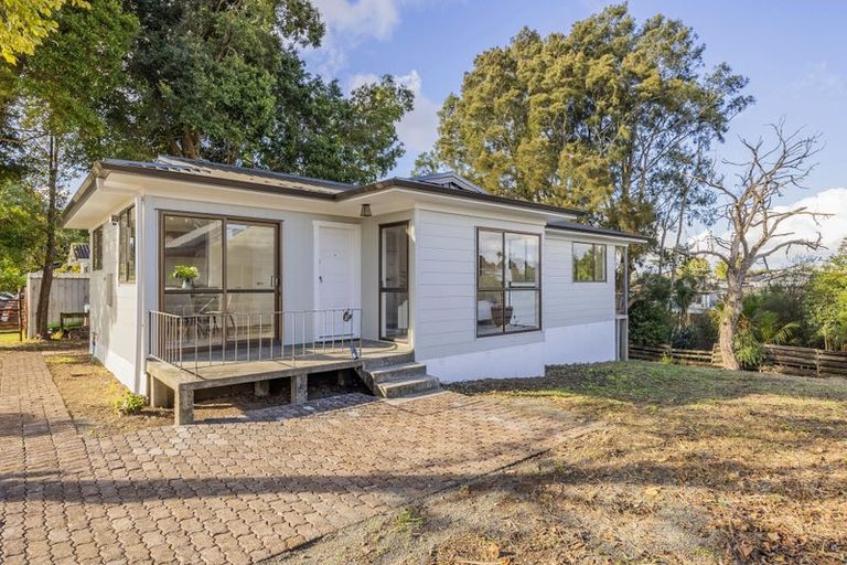 Photo of property in 9 Luanda Drive, Ranui, Auckland, 0612