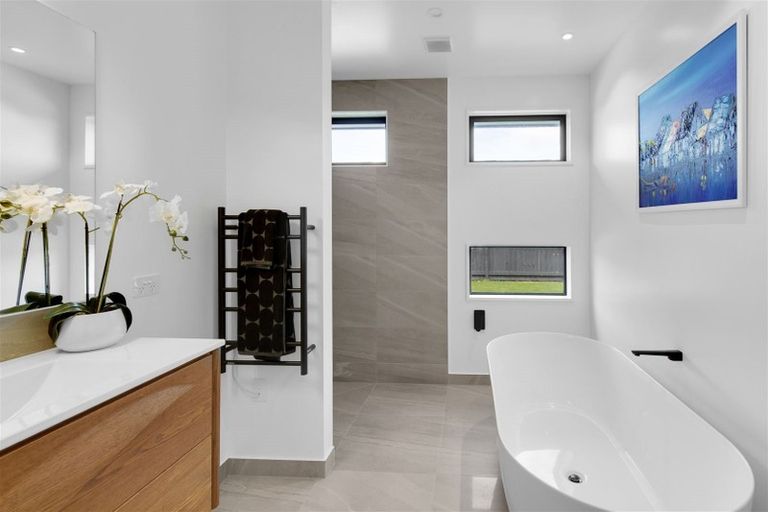 Photo of property in 44 Silver Peaks Drive, West Melton, 7618