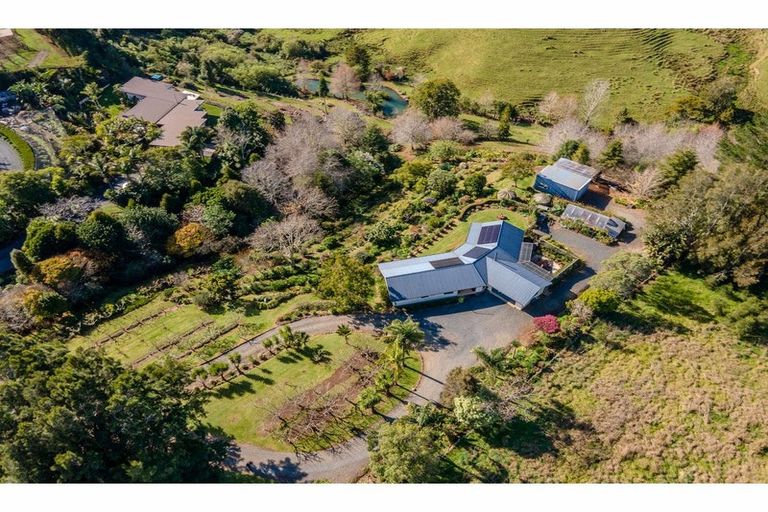 Photo of property in 537 Kerikeri Road, Kerikeri, 0293