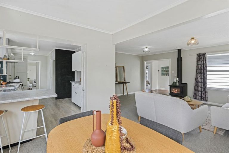 Photo of property in 11 Duke Street, Levin, 5510