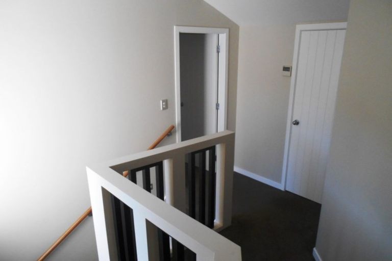 Photo of property in 52b Parkvale Road, Karori, Wellington, 6012