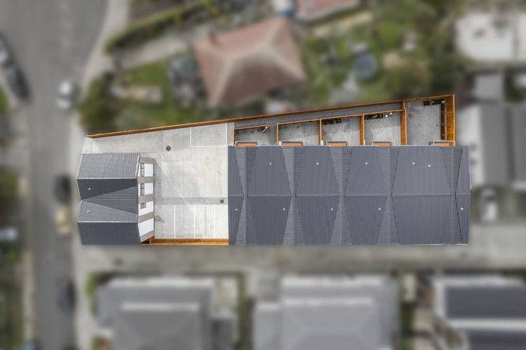 Photo of property in 7c Gladfield Lane, Te Atatu Peninsula, Auckland, 0610